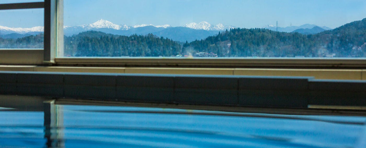 อ่างอาบน้ำกลางแจ้งพร้อมวิว