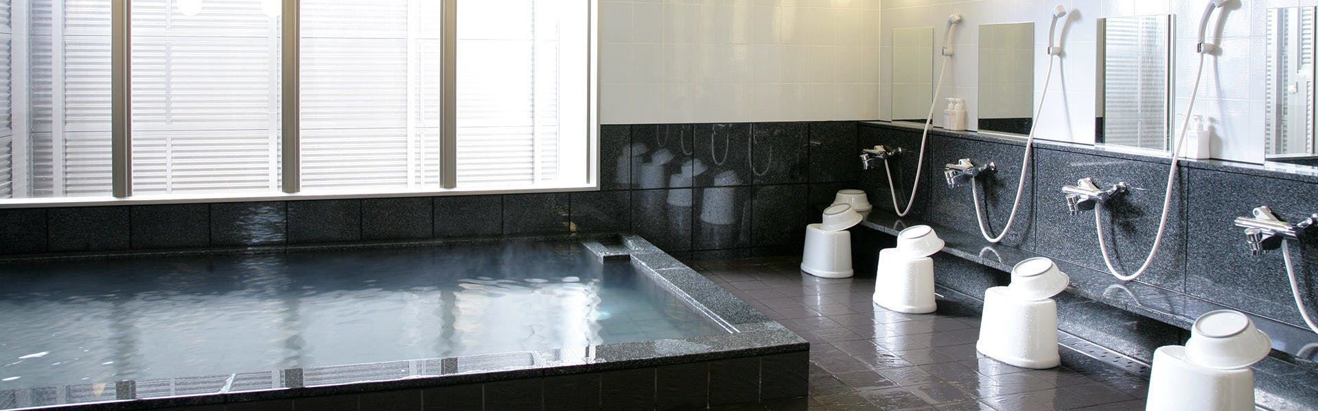 グランドパークホテル大館