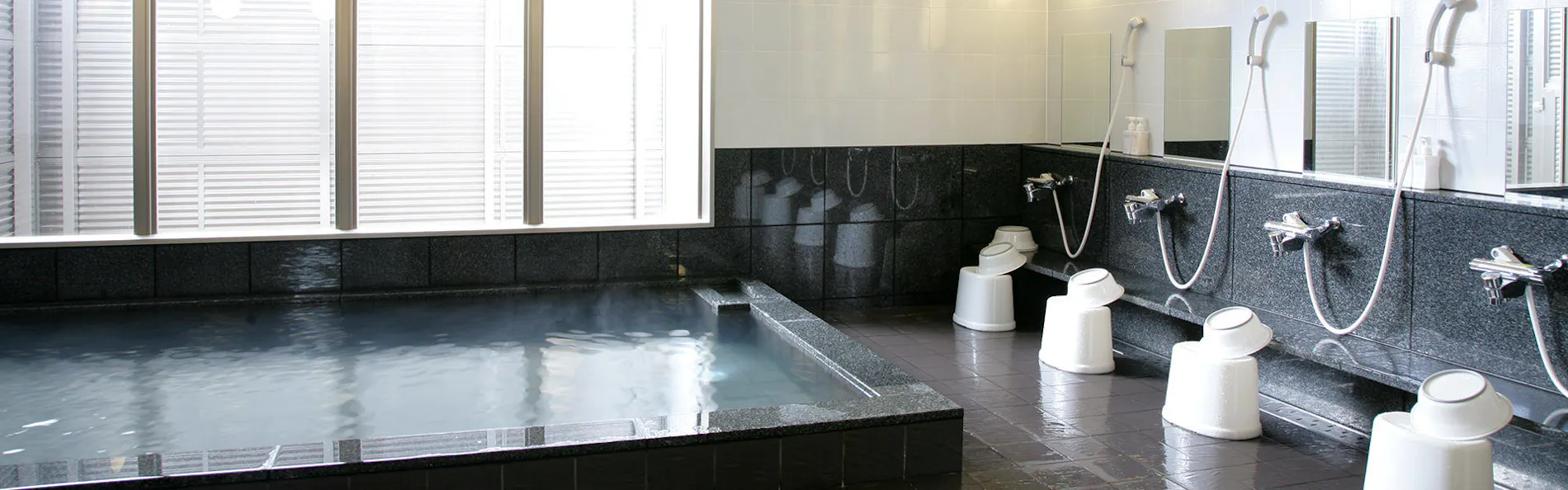 グランドパークホテル大館