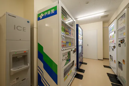 เครื่องจำหน่ายสินค้าอัตโนมัติ・เครื่องทำน้ำแข็ง