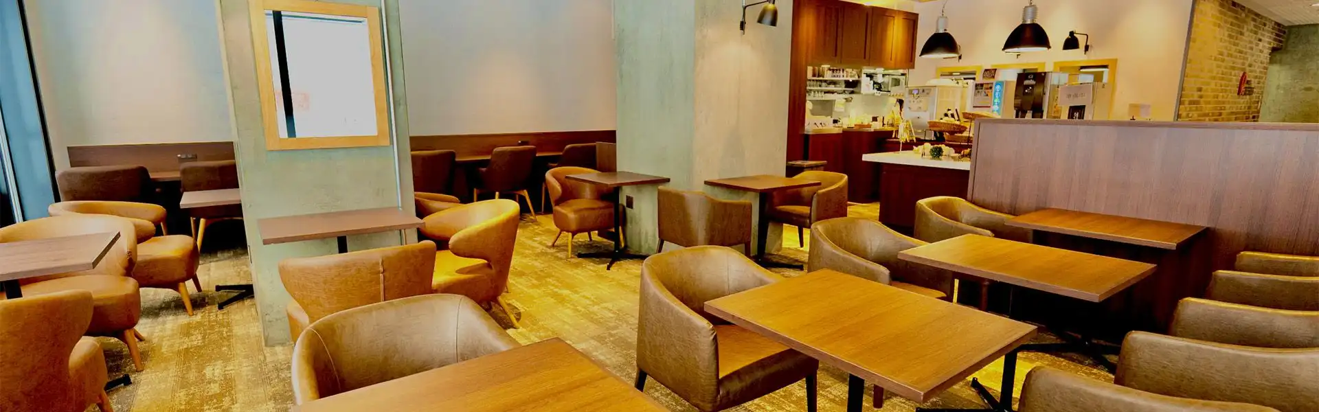 朝食会場兼ラウンジ