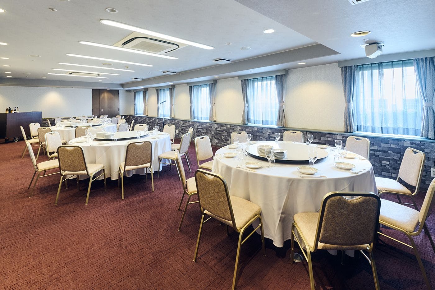 ห้องจัดเลี้ยงและห้องประชุม