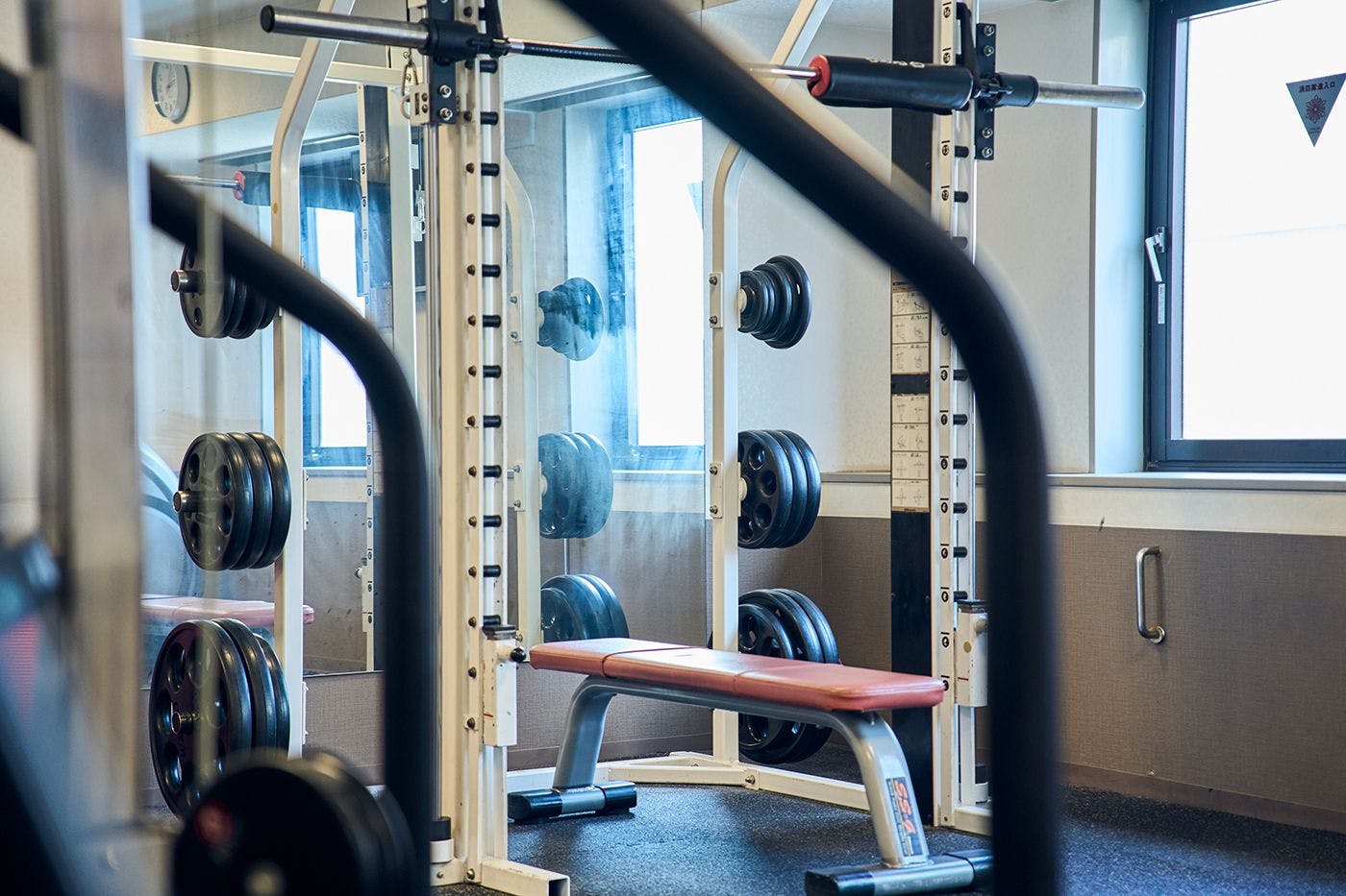 ยิมกึ่งส่วนตัว "Rex Gym"