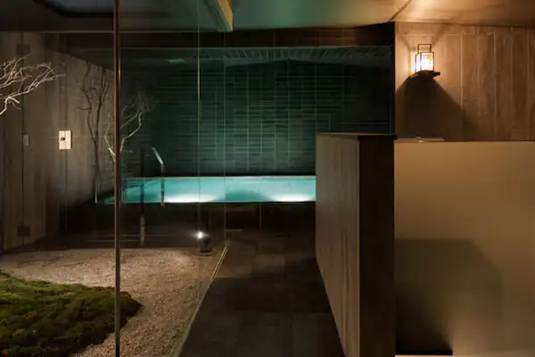 ทางเข้า