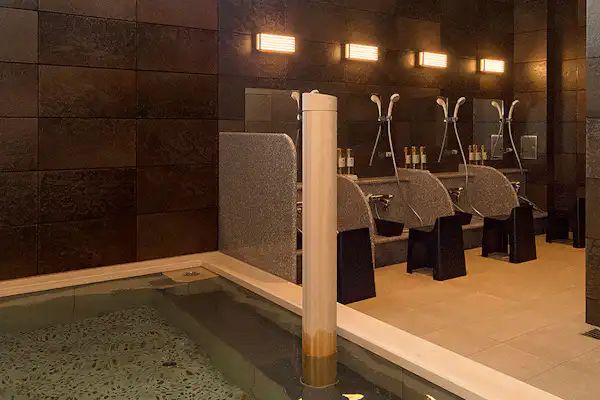 ห้องอาบน้ำสาธารณะ