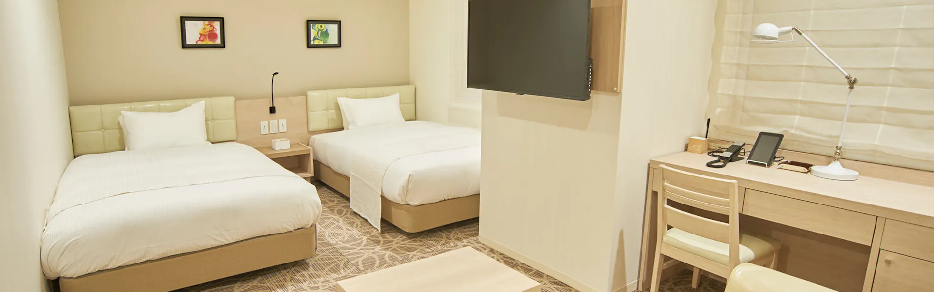 クインテッサホテル東京羽田 Comic&Books