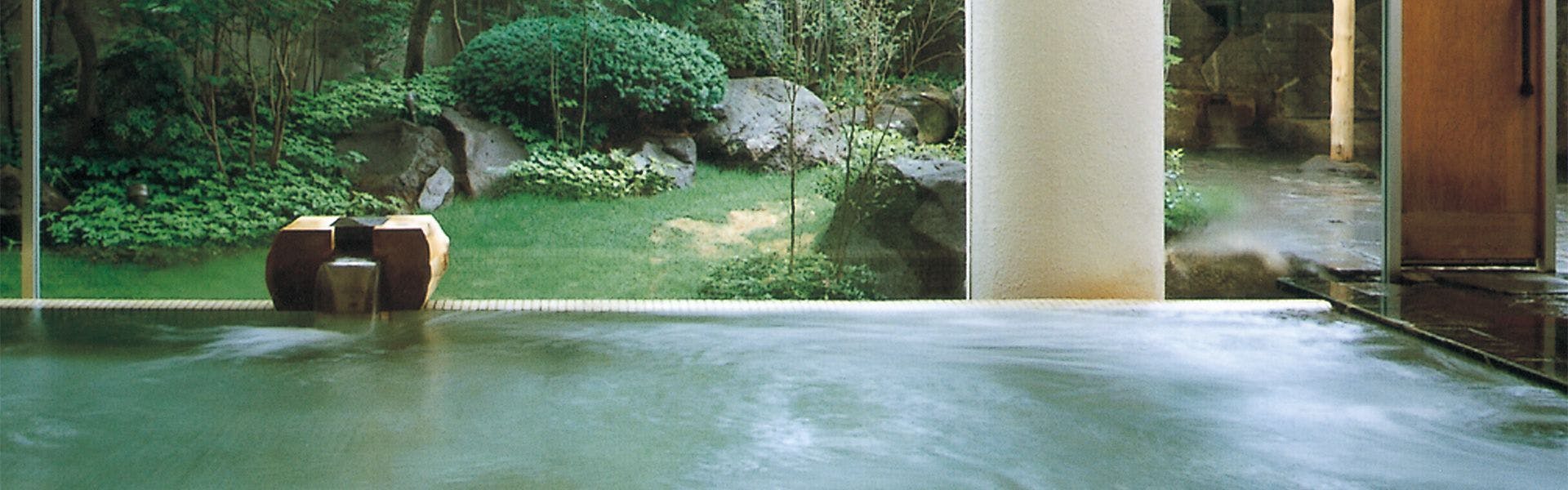 横手プラザホテル