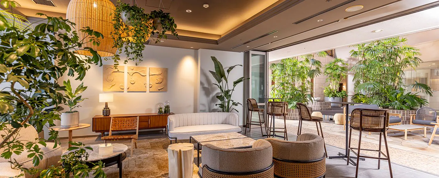 ロビーラウンジ