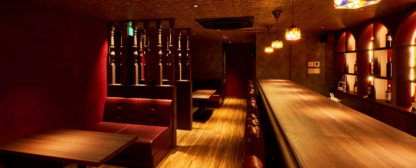 スナック&バー さかべ