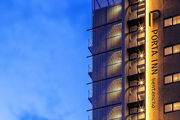 ภายนอก 2