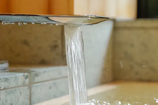 ห้องอาบน้ำสาธารณะ