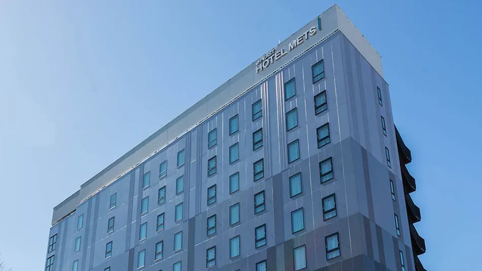 JR-East Hotel Mets Premier Gotanda