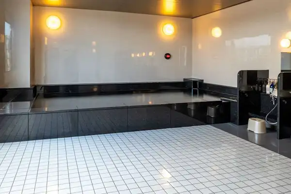 ห้องอาบน้ำรวม