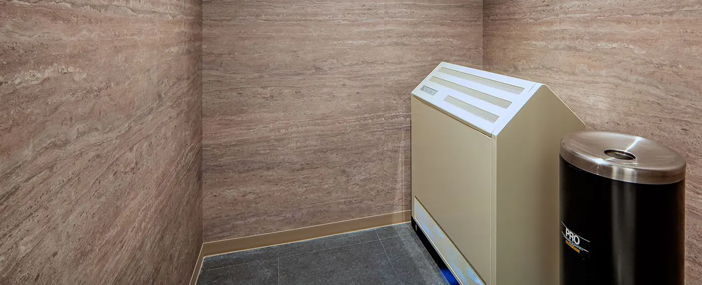 ห้องสูบบุหรี่ (ชั้น 2)