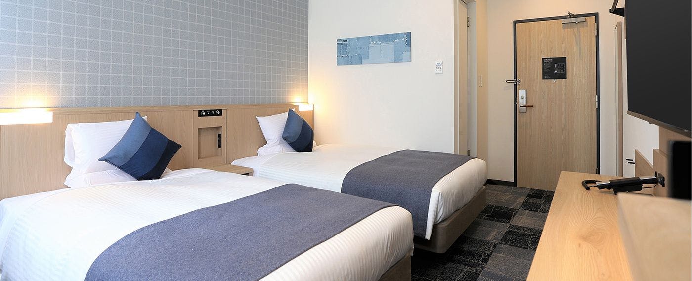 ซูพีเรีย ทวิน