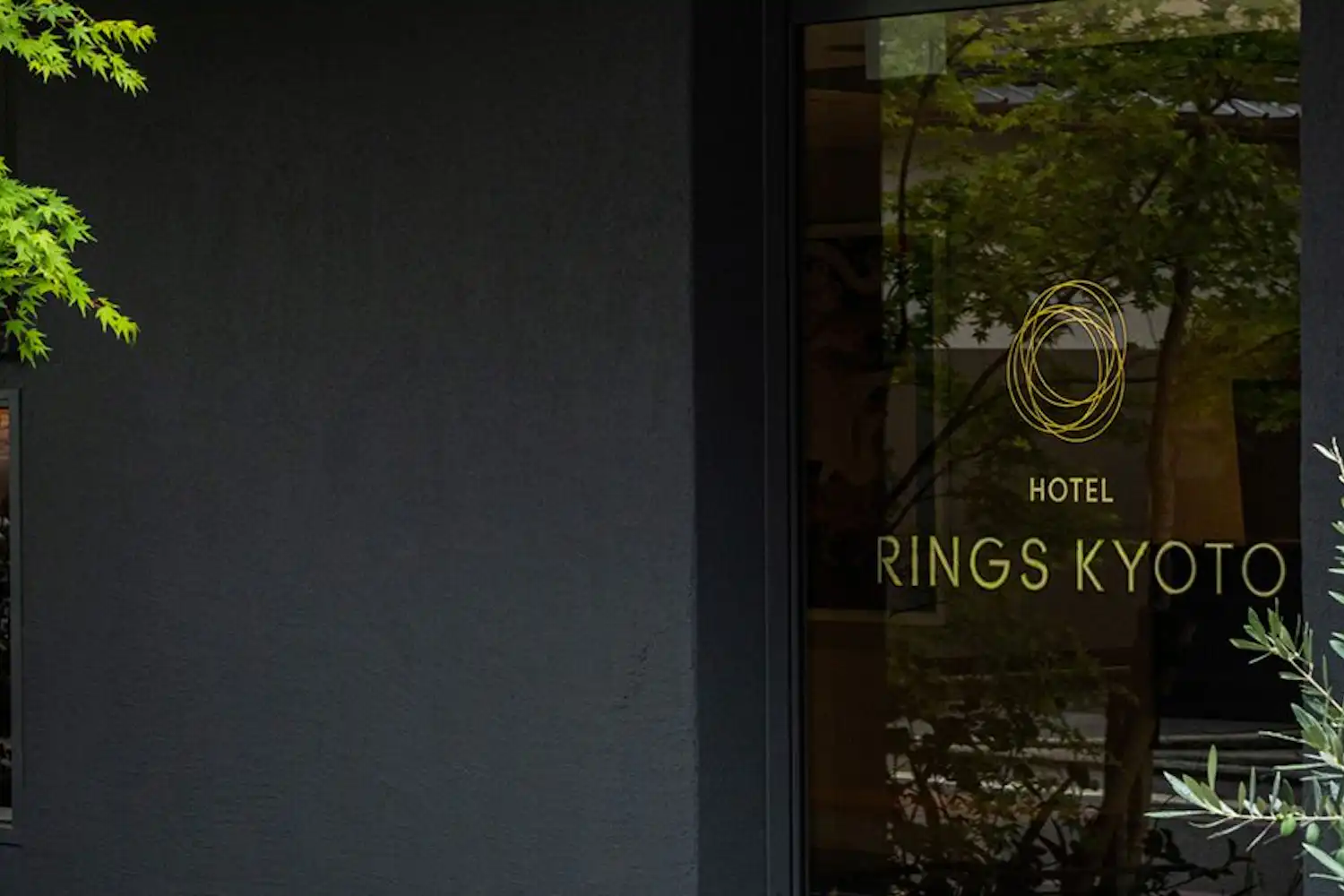 ภายนอกอาคาร