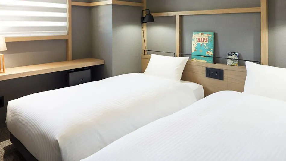 LAMP LIGHT BOOKS HOTEL sapporo