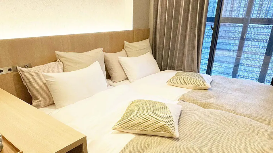 R Hotel Namba