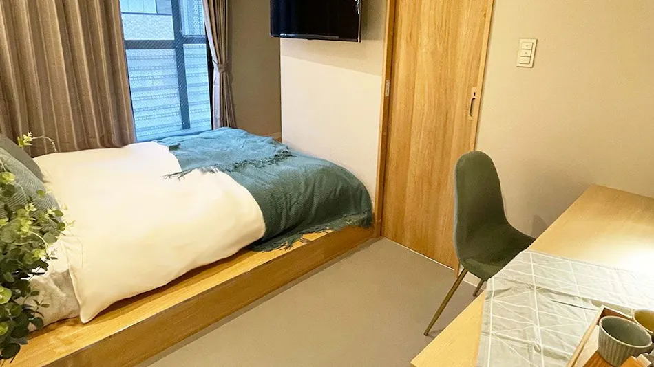 R Hotel Namba