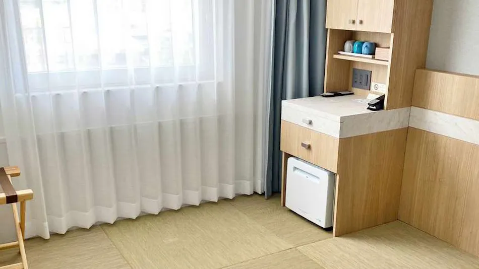 Okinawa Hinode Hotel Naha <Monorail Makishi Station>