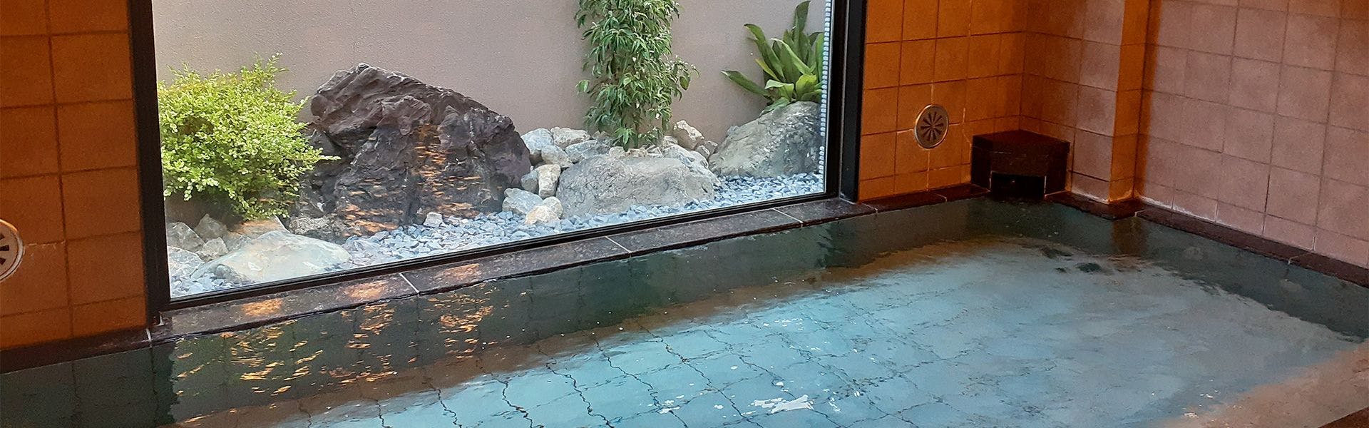 ホテルルートイン亀山インター