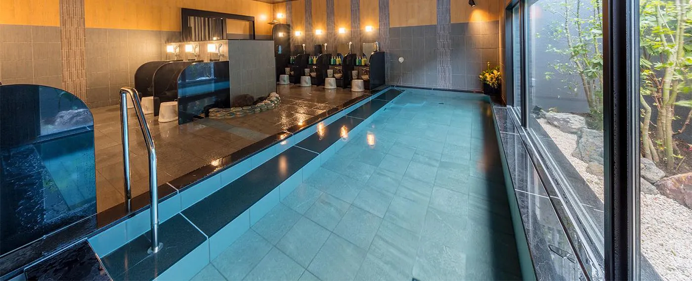 ห้องอาบน้ำรวม