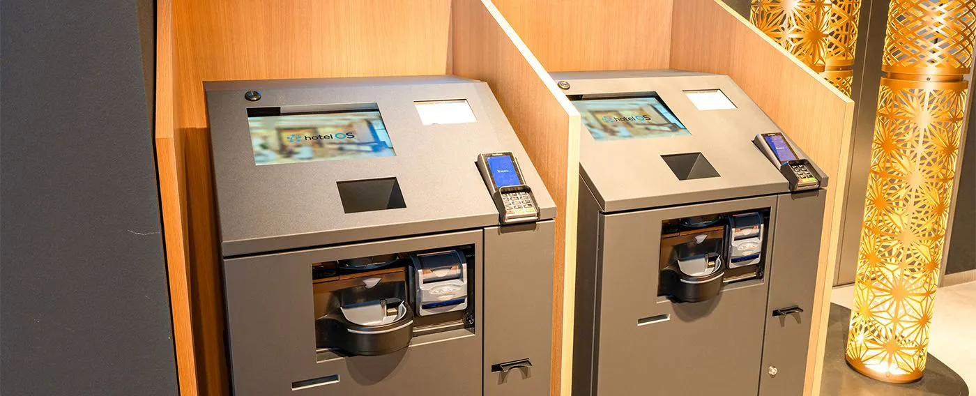 チェックイン機