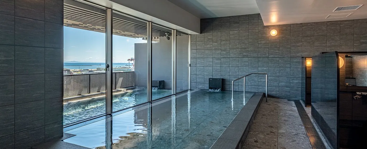 ออนเซ็นกลางแจ้งพร้อมวิว