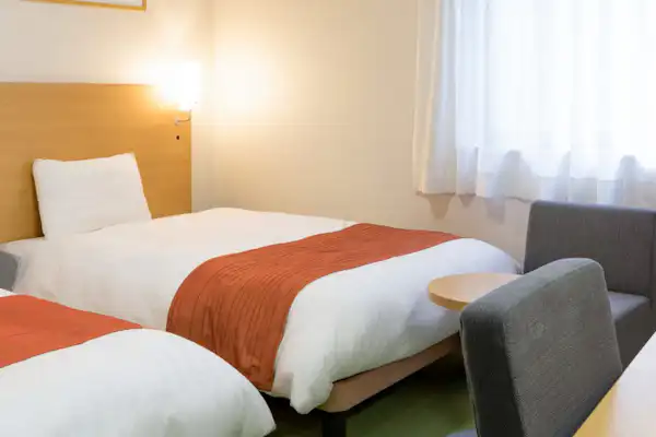 ดับเบิ้ลอีโคโนมี (ปลอดบุหรี่)