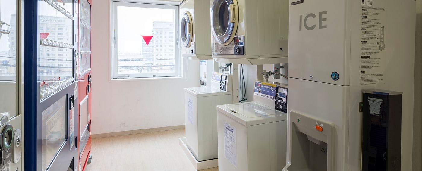 ร้านซักผ้าหยอดเหรียญ