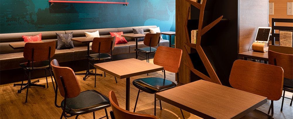 舒适图书馆咖啡厅