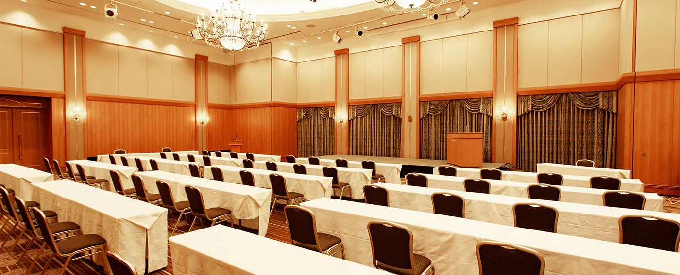 大宴会場「アゼリア」