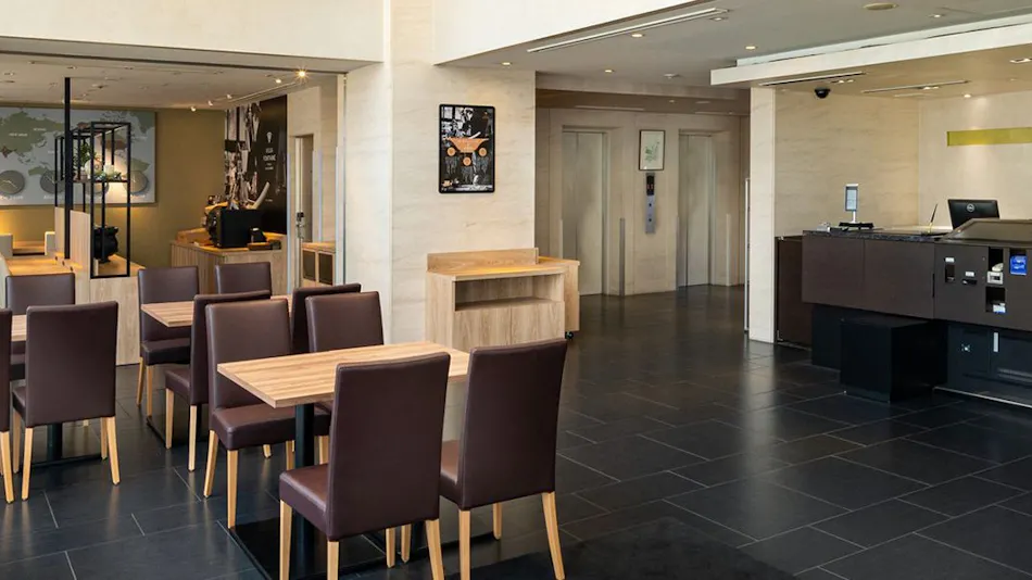 Villa Fontaine Tokyo Hatchobori | Sumitomo Realty & Development