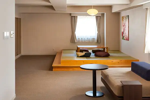 Kamar gaya Jepang dan Barat