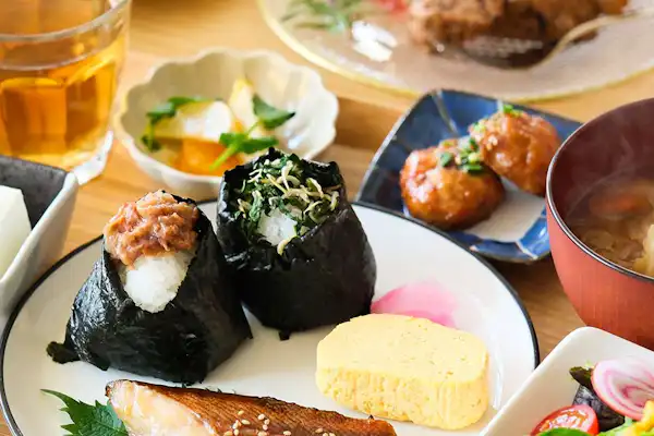 อาหารเช้า (โกฮัน)