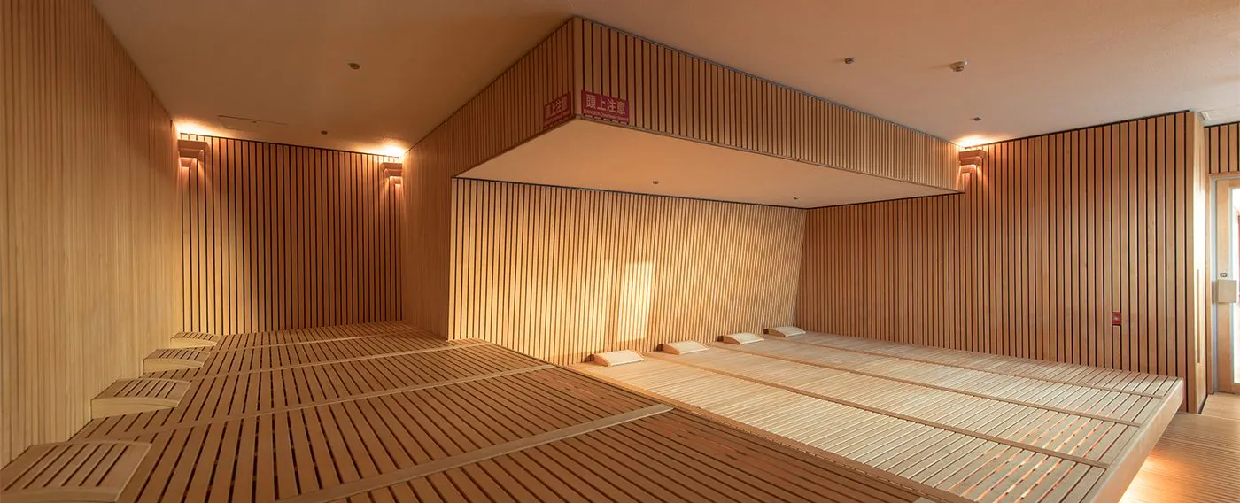 ヒーリングスパ|九州最大級の広さを誇る、室温60℃のドライサウナ(グランドロウリュ) ※有料エリア