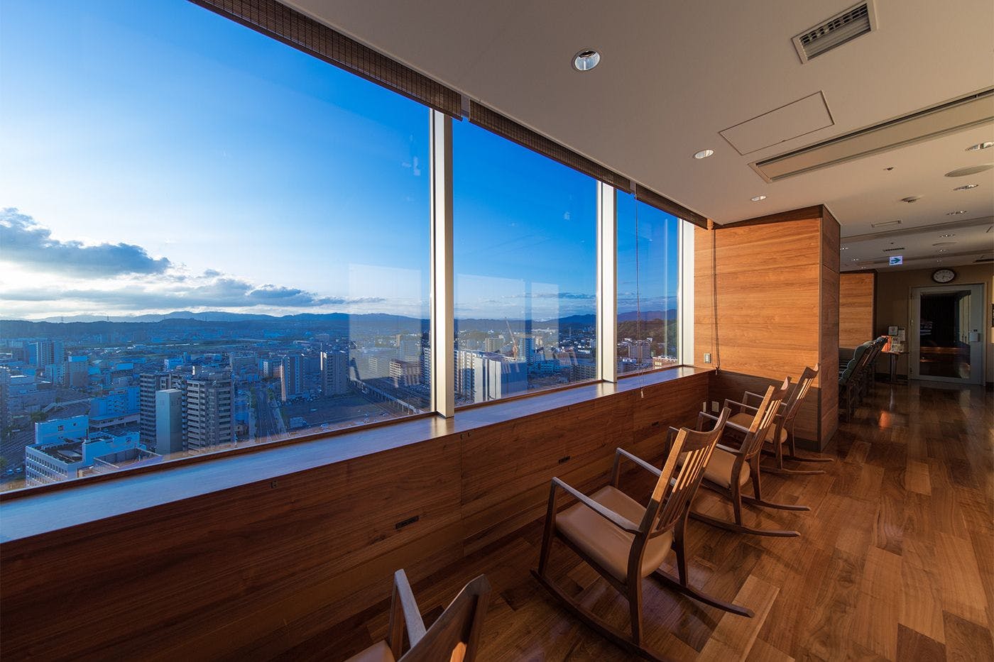 ヒーリングスパ｜ロッキングチェア　※有料エリア