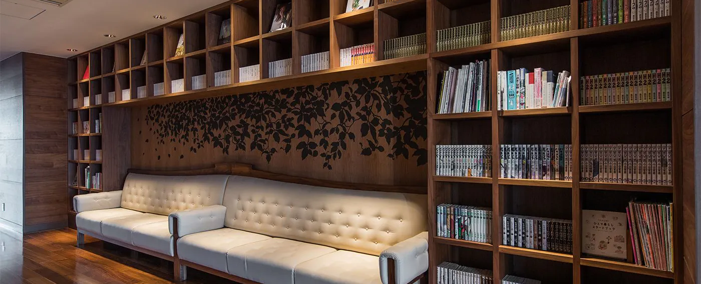 ヒーリングスパ|ブックラウンジ ※有料エリア