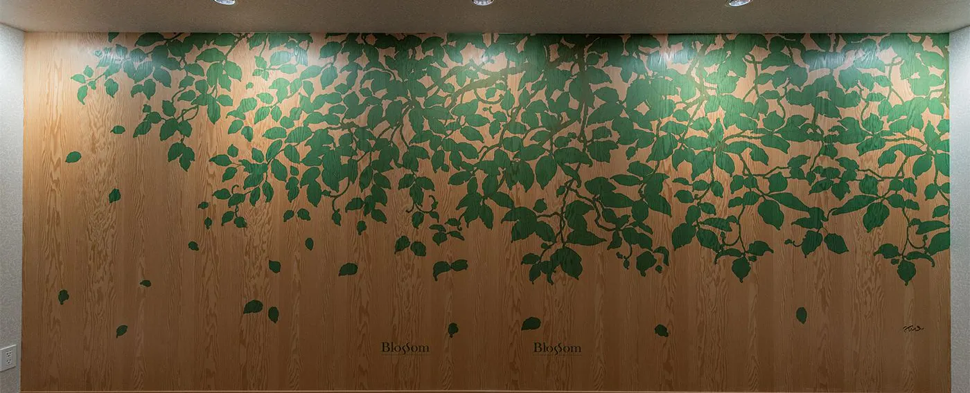 館内アートワーク|エレベーターホール壁