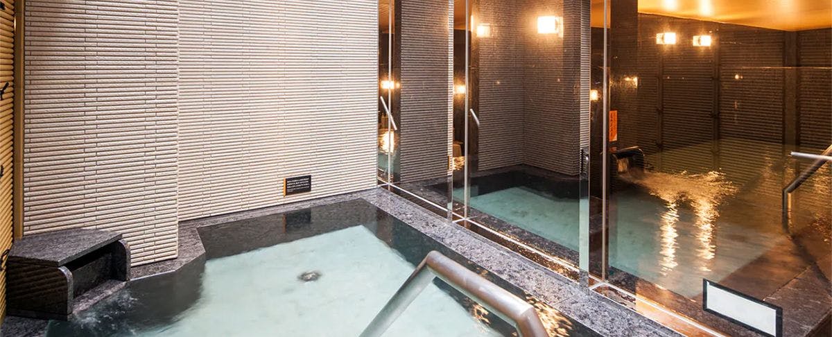 ออนเซ็นกลางแจ้ง