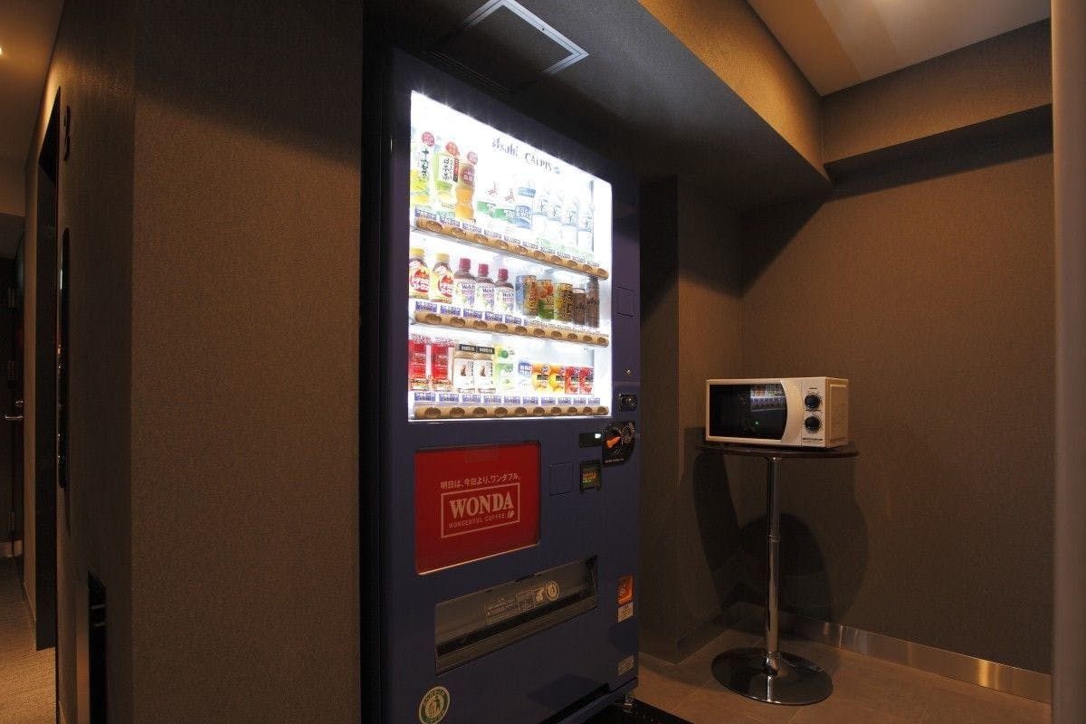 電子レンジ、自動販売機