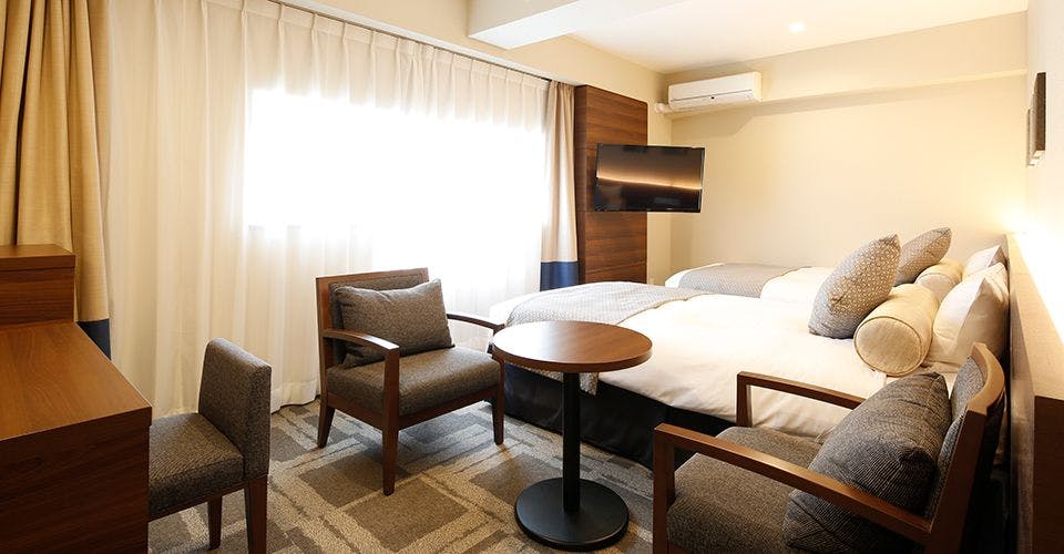 Rembrandt Style Yokohama Kannai