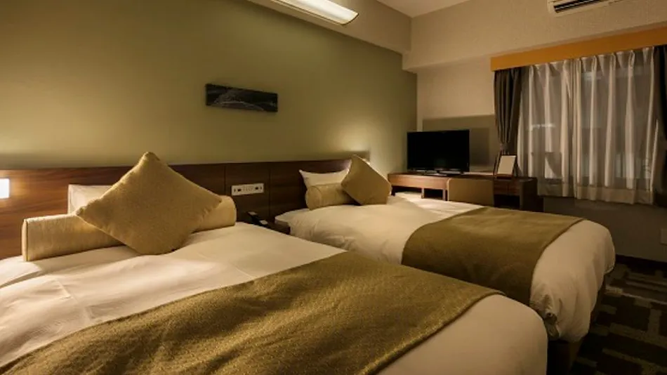 Rembrandt Style Yokohama Kannai