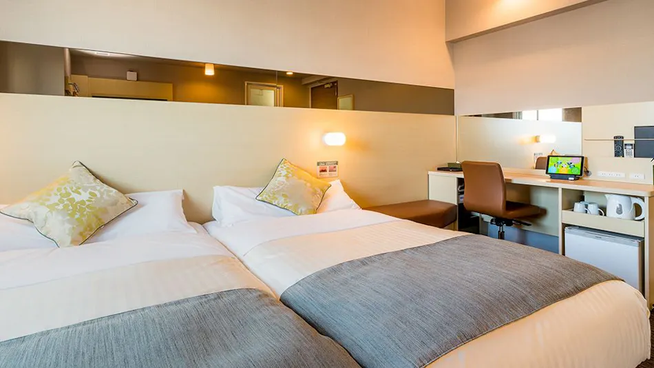 Natural Hot Spring Tokugawa & Taka-gari no Yu Super Hotel Premier Musashi-Kosugi Station Front