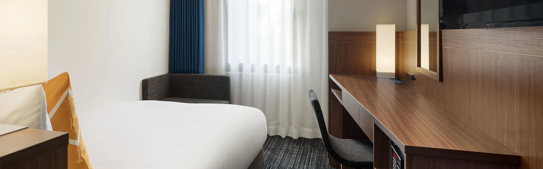 フォーポイント フレックス by シェラトン 横浜駅西