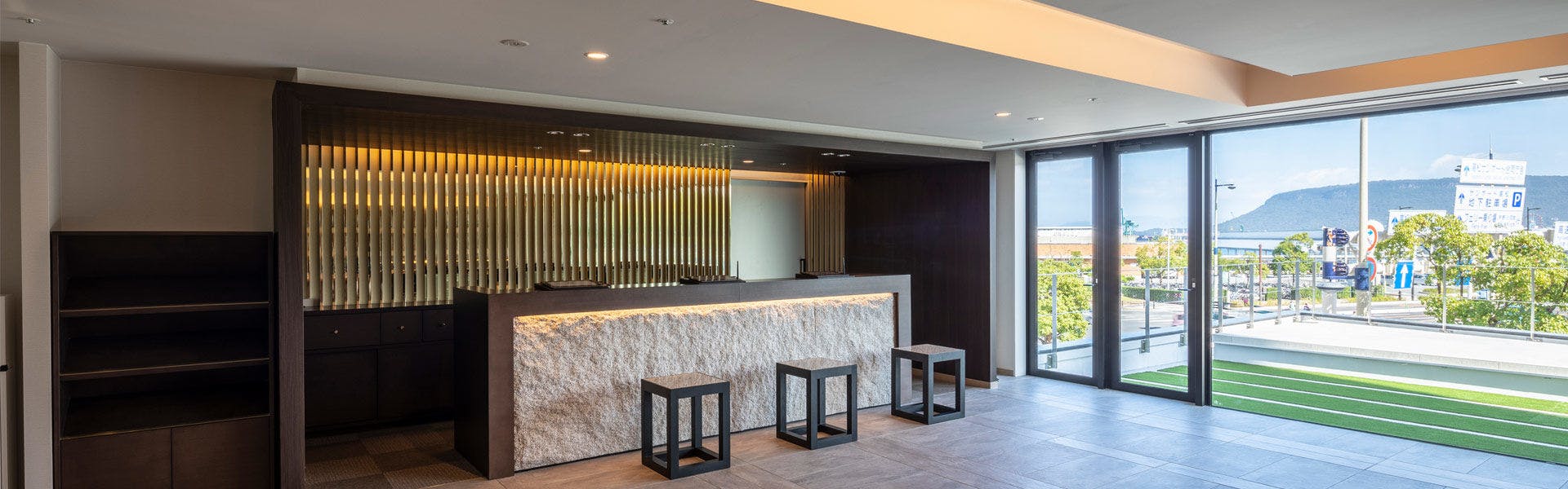 JRクレメントイン高松