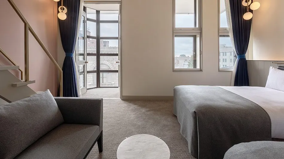 UNWIND HOTEL & BAR OTARU