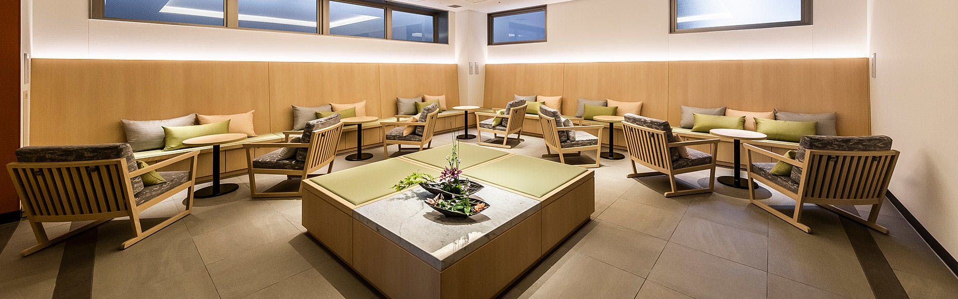 Jr西日本グループ ヴィアイン心斎橋四ツ橋 の空室状況を確認する 宿泊予約は 一休 Com