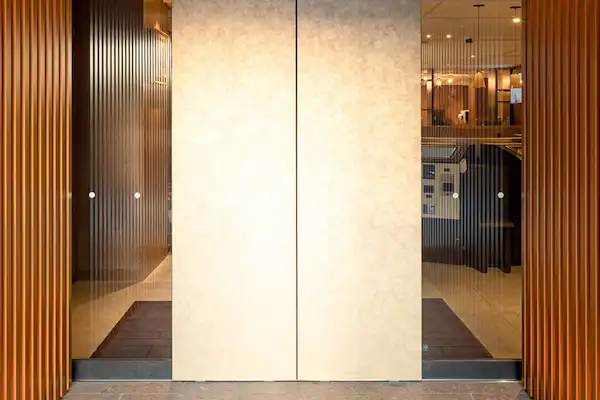 Pintu masuk