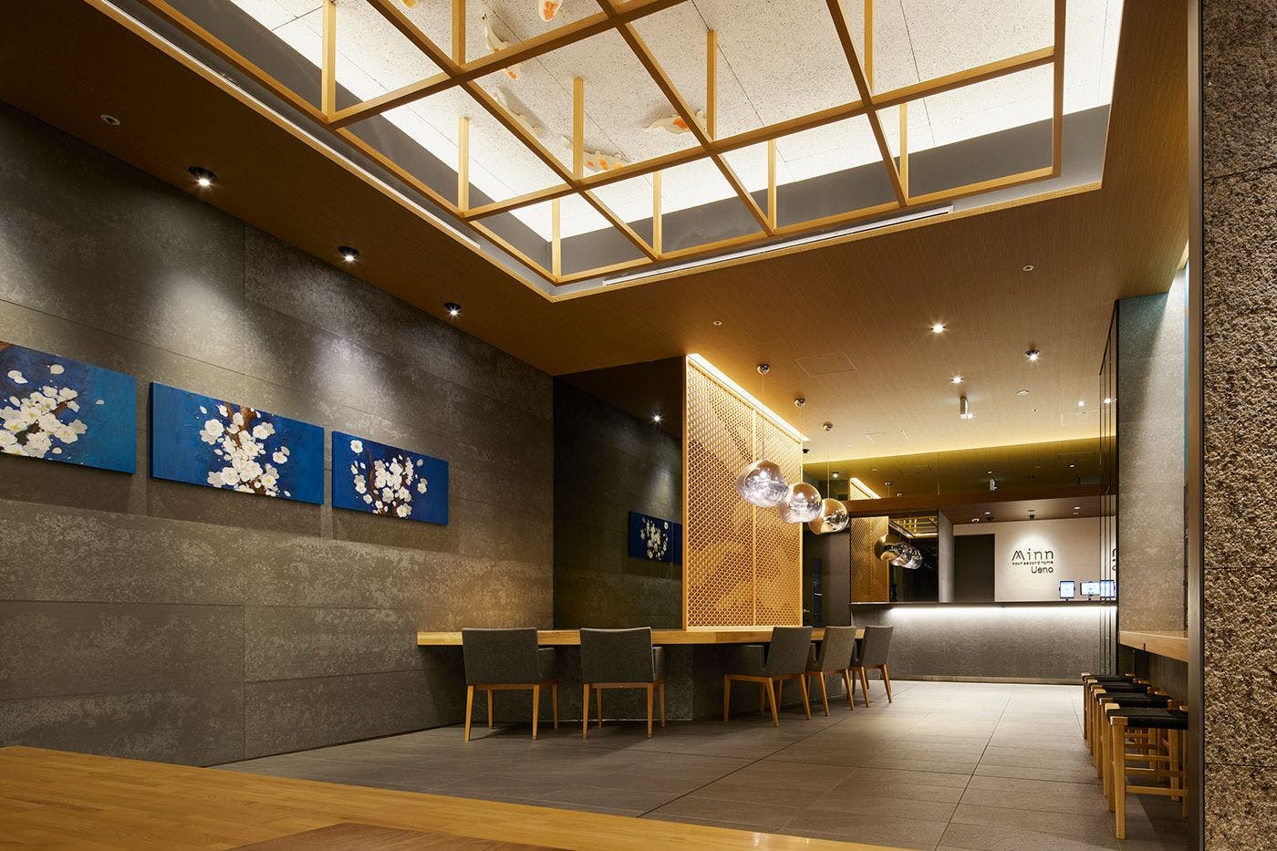 ロビーラウンジ